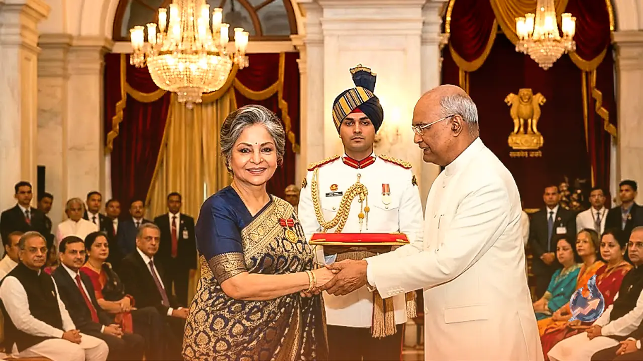 Born on 15 August 1947, Rakhee Gulzar’s Cinematic Legacy From Sharmilee Stardom to Padma Shri Honor