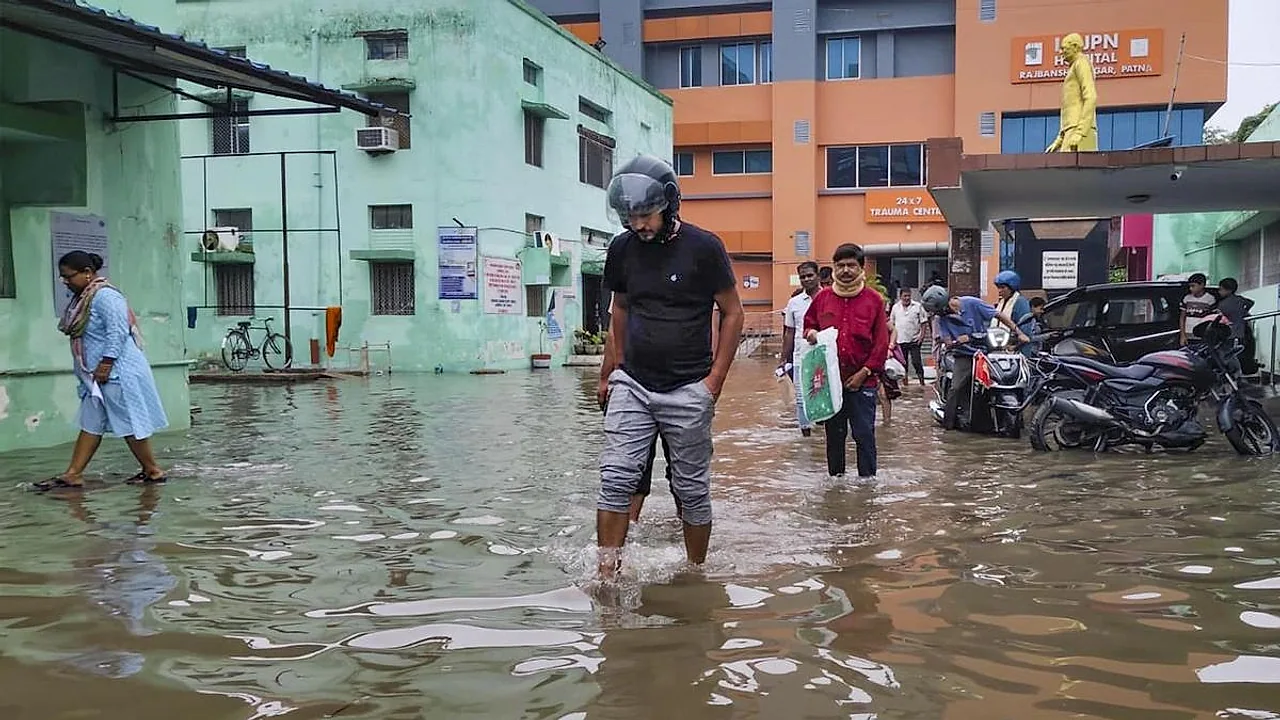 Live: Heavy Monsoon Rain Causes Pahalgam Cloudburst, Shimla Landslide Scares as Downpours Batter India