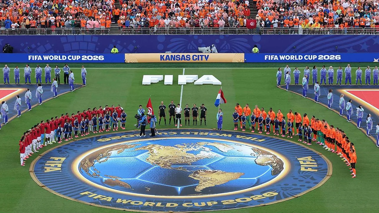 Live: FIFA World Cup Group F LIVE: Netherlands Take On Tunisia With Top Spot in Sight