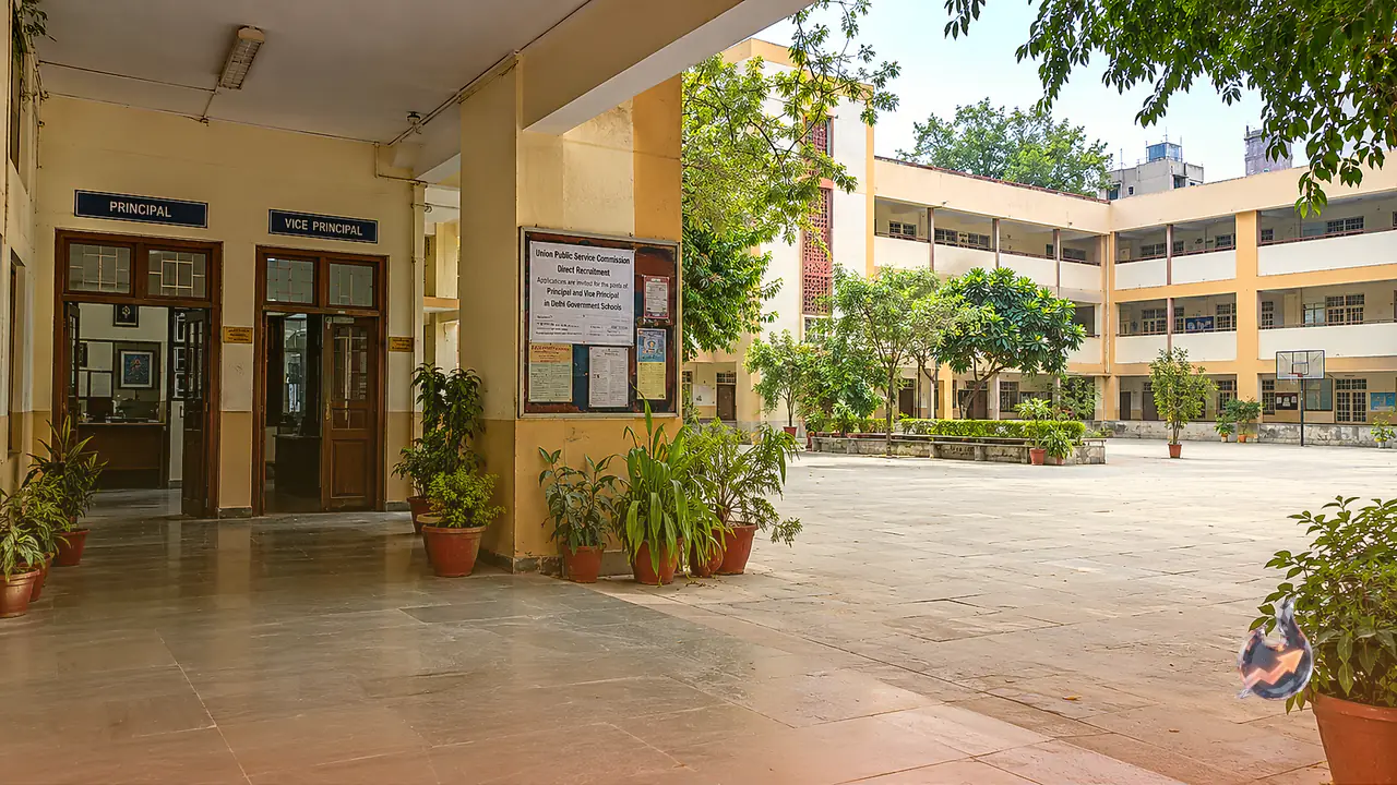 Applications Open for 828 Principal and Vice-Principal Posts in Delhi Government Schools Until August 14