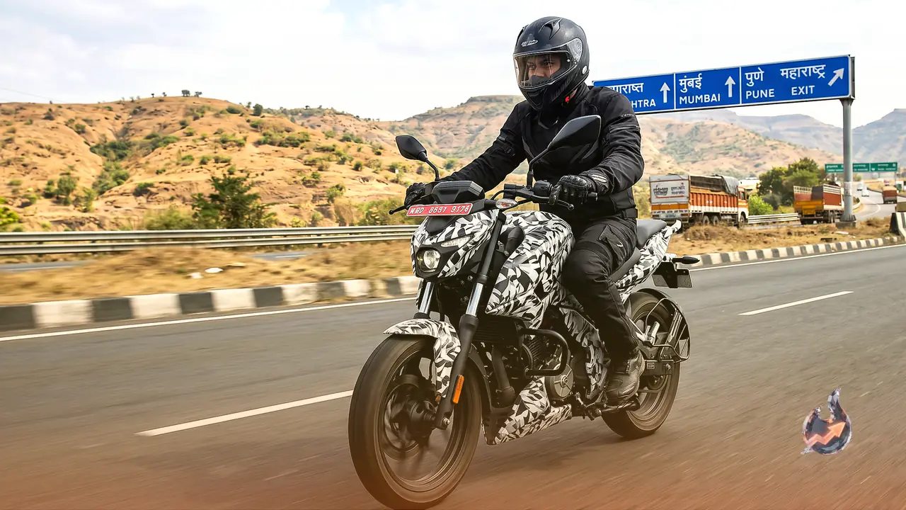 Bajaj Pulsar N125 की नई जनरेशन सड़कों पर टेस्टिंग करते दिखी, जानिए डिजाइन से लेकर इंजन तक क्या नया मिलेगा