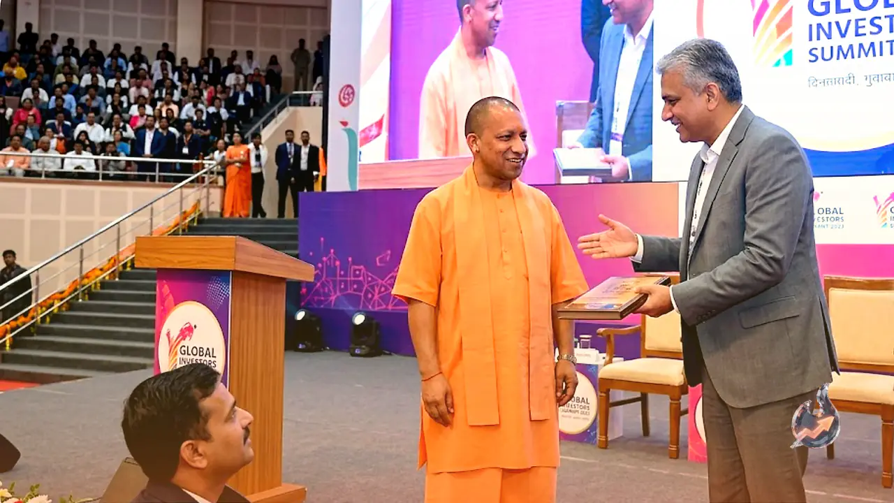 Yogi Adityanath Courts Investors in Bengaluru With a High-Profile Roadshow Under the Uttar Pradesh Global Growth Dialogue 2026