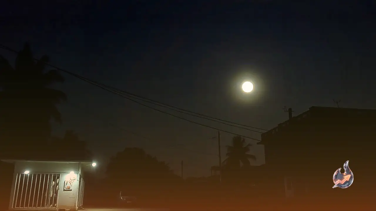 Luminous Object Spotted Beside Moon on Bhadrapada Chaturthi as Chourchan Celebrations Draw Eyes to the Sky