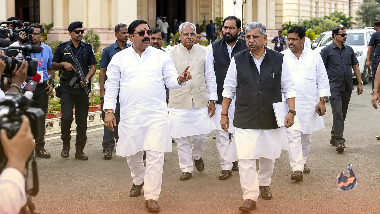 Bihar Politics Erupts: JDU Expulsion Puts Anant Singh at Odds with Lalan Singh and NDA Leadership