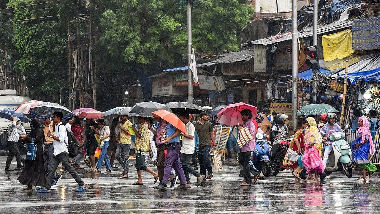 Live: Monsoon Havoc: Heavy Rain Batters Multiple States, Claims Over 10 Lives; Schools Shut in Himachal's Sirmaur