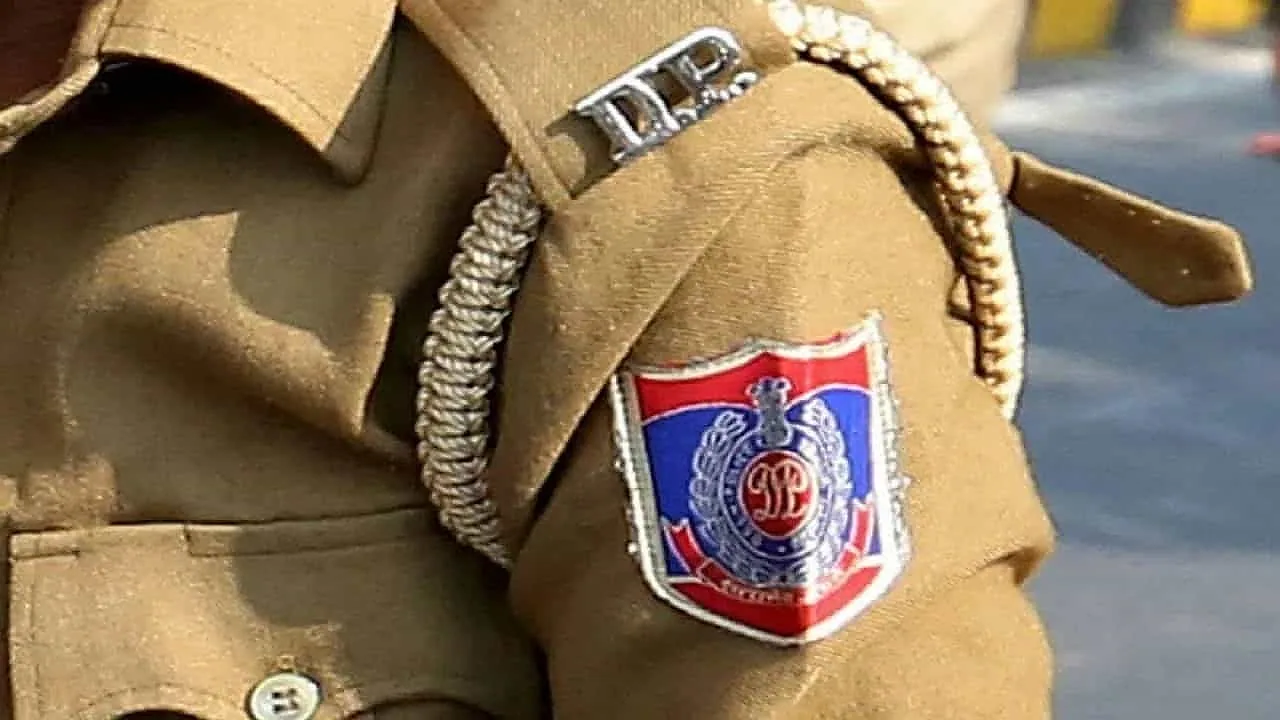 असम के गुवाहाटी में पत्नी रिया तालुकदार की हत्या कर सिर फ्रिज में छुपाने वाला आरोपी रामानुज गोस्वामी सात दिन की पुलिस हिरासत में