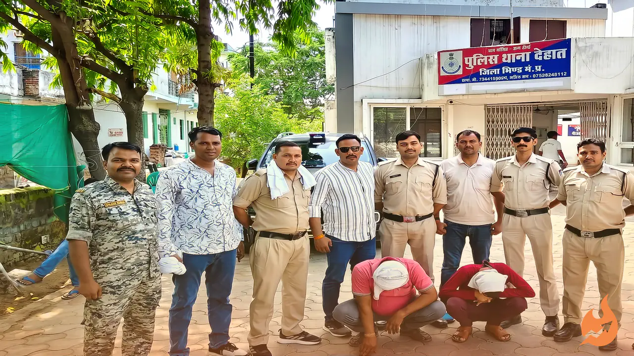 एसपी दफ्तर से सिर्फ 300 मीटर दूर चल रही थी कट्टे बनाने की फैक्ट्री, लाउड म्यूजिक की आड़ में पिता-पुत्र का काला कारोबार बेनकाब
