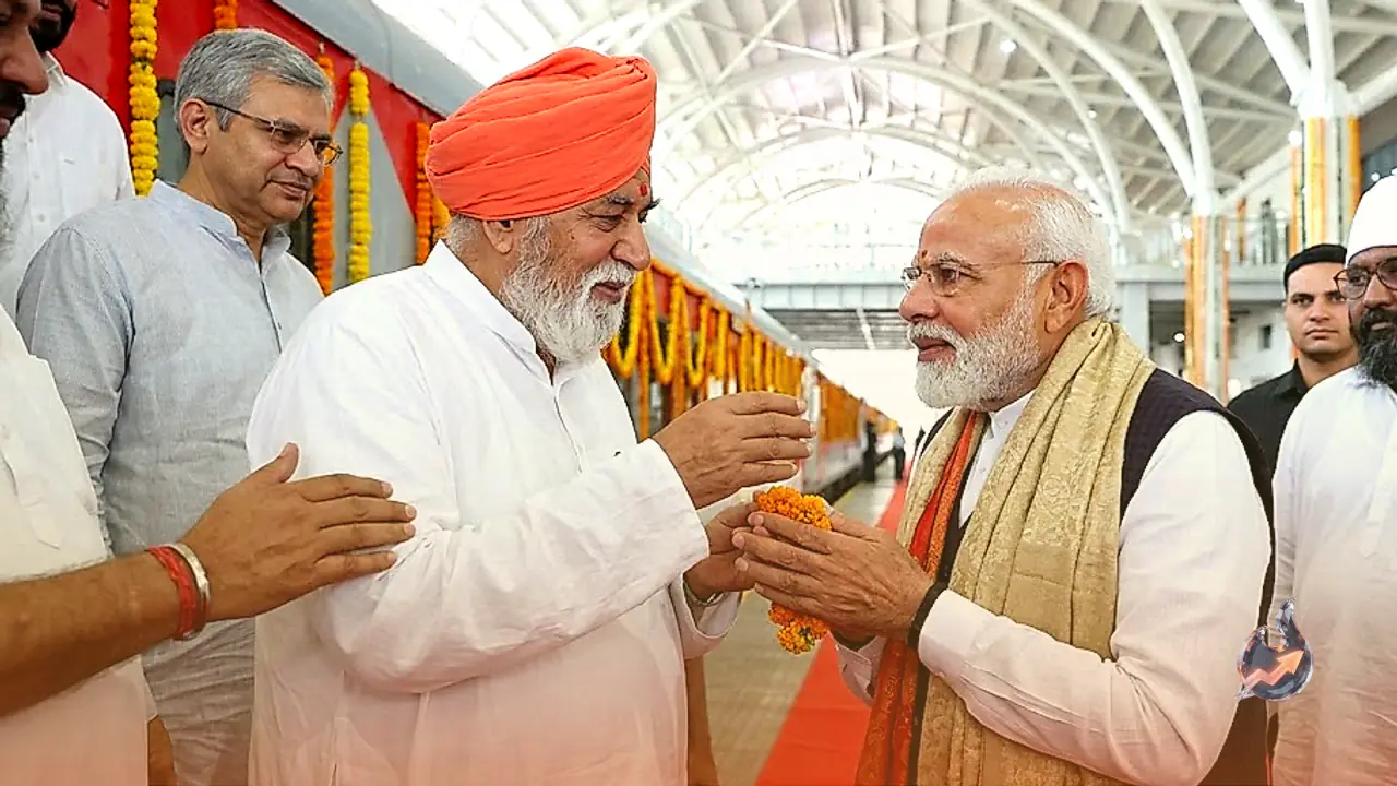 Narendra Modi Calls Meeting With Sant Niranjan Das Ji in Jalandhar 'Truly Inspiring'