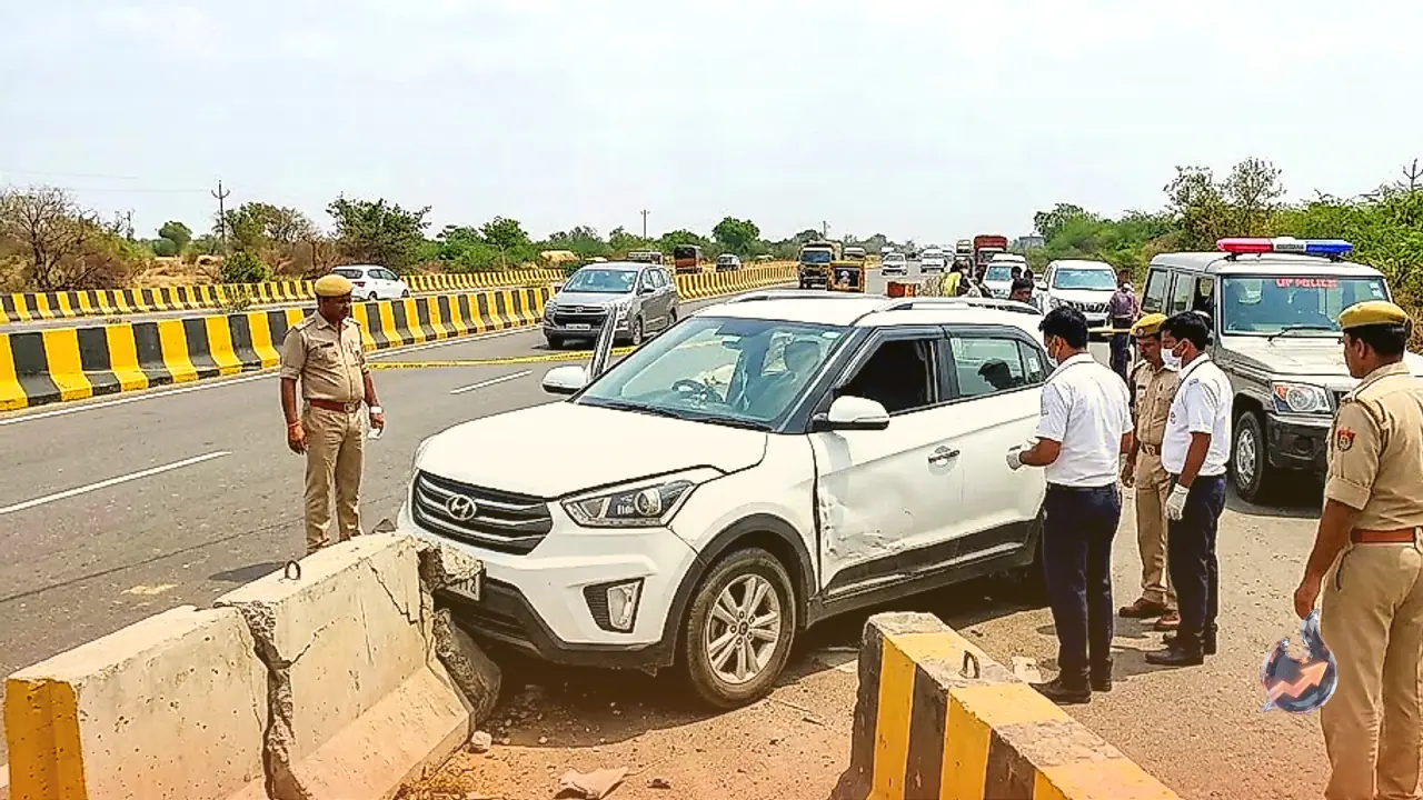 Uncontrolled Creta Crashes Into Highway Divider in Jhansi, Gangster-Turned-Politician Atiq Ahmed's Youngest Son Aban Dies