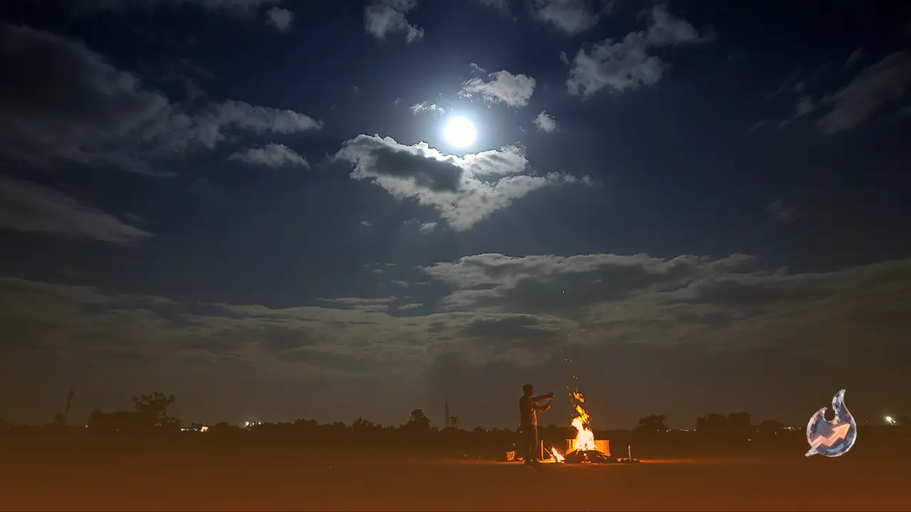 Karwa Chauth and Sankashti Chaturthi Spark Nationwide Moonrise Vigil as Cyclone Arnab Clouds Night Sky