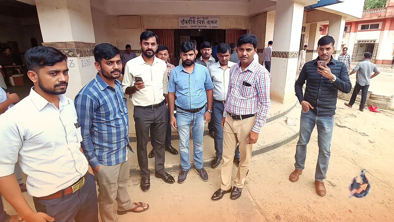 जौनपुर में खोया या चोरी हुआ फोन तलाशना हुआ आसान, सीईआईआर पोर्टल और पुलिस की मदद से वापस मिल रहे गैजेट
