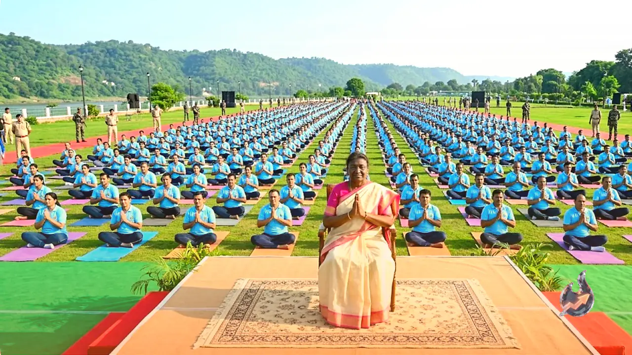 MP and CG News Updates: President Leads Yoga Day in Jabalpur, Rigid Security Set for NEET Re-Exam, and Verdict Out in Ratlam Case