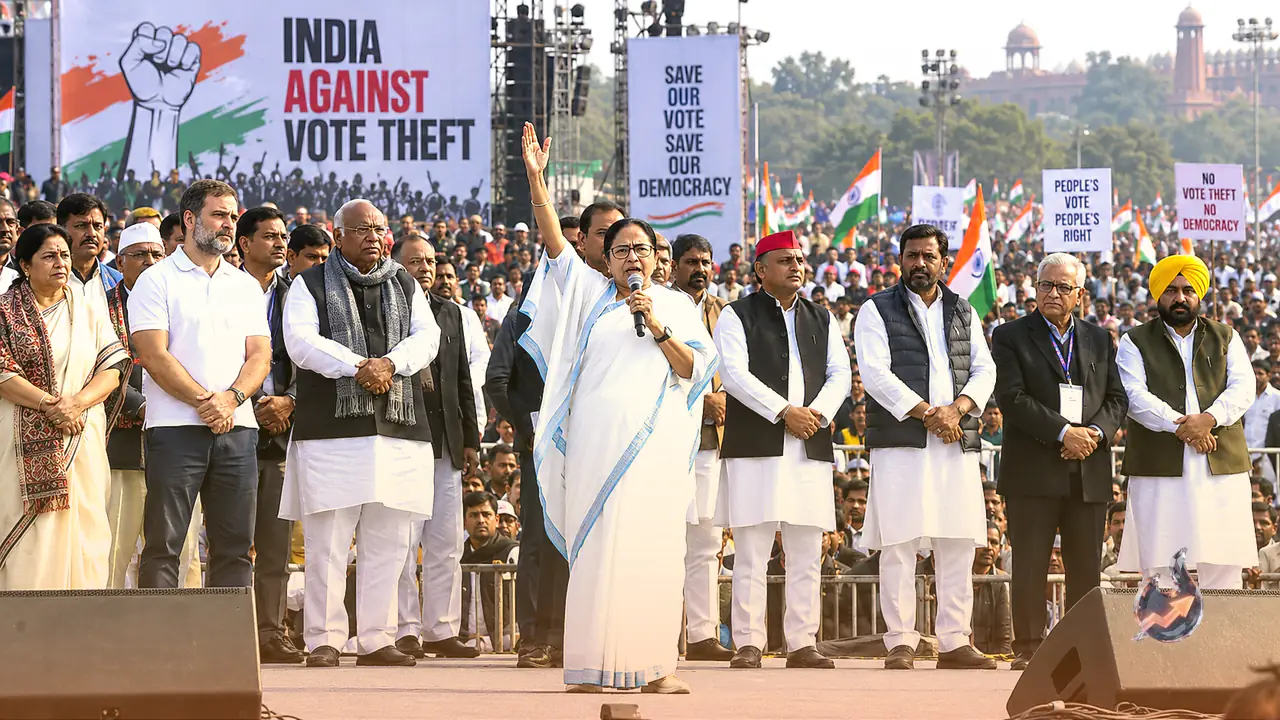 Mamata Banerjee Calls for Massive Rally at Ramlila Maidan on November 1 to Protest Vote Theft