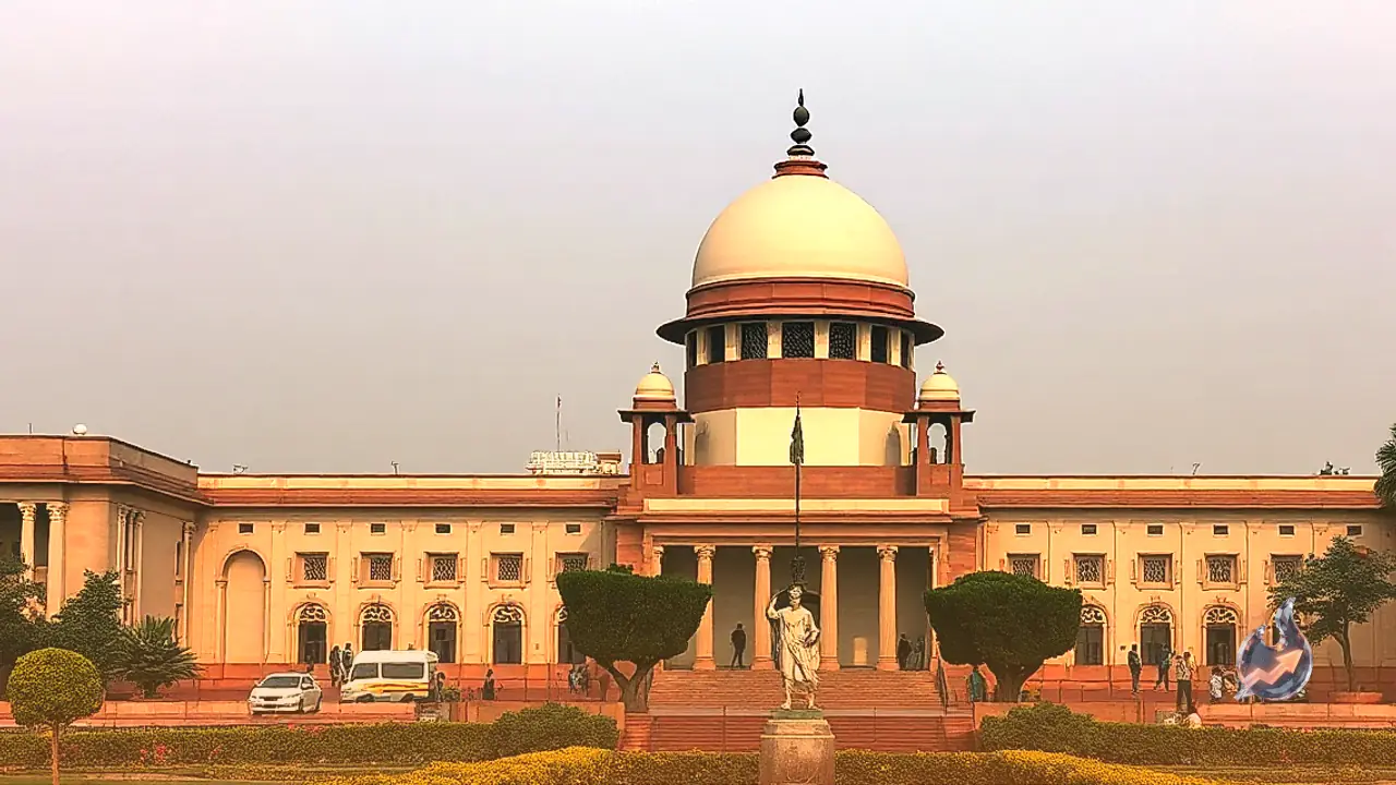 नेताजी पर टिप्पणी मामले में स्वतः संज्ञान की मांग खारिज, CJI सूर्यकांत बोले कानून के तहत लाएं याचिका