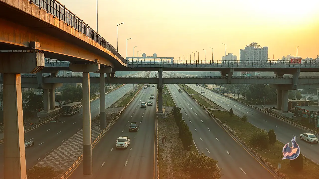 Noida Parthala Signature Bridge Traffic Fix: Rs 80 Crore 6-Lane Underpass Approved to Ease FNG Expressway Congestion