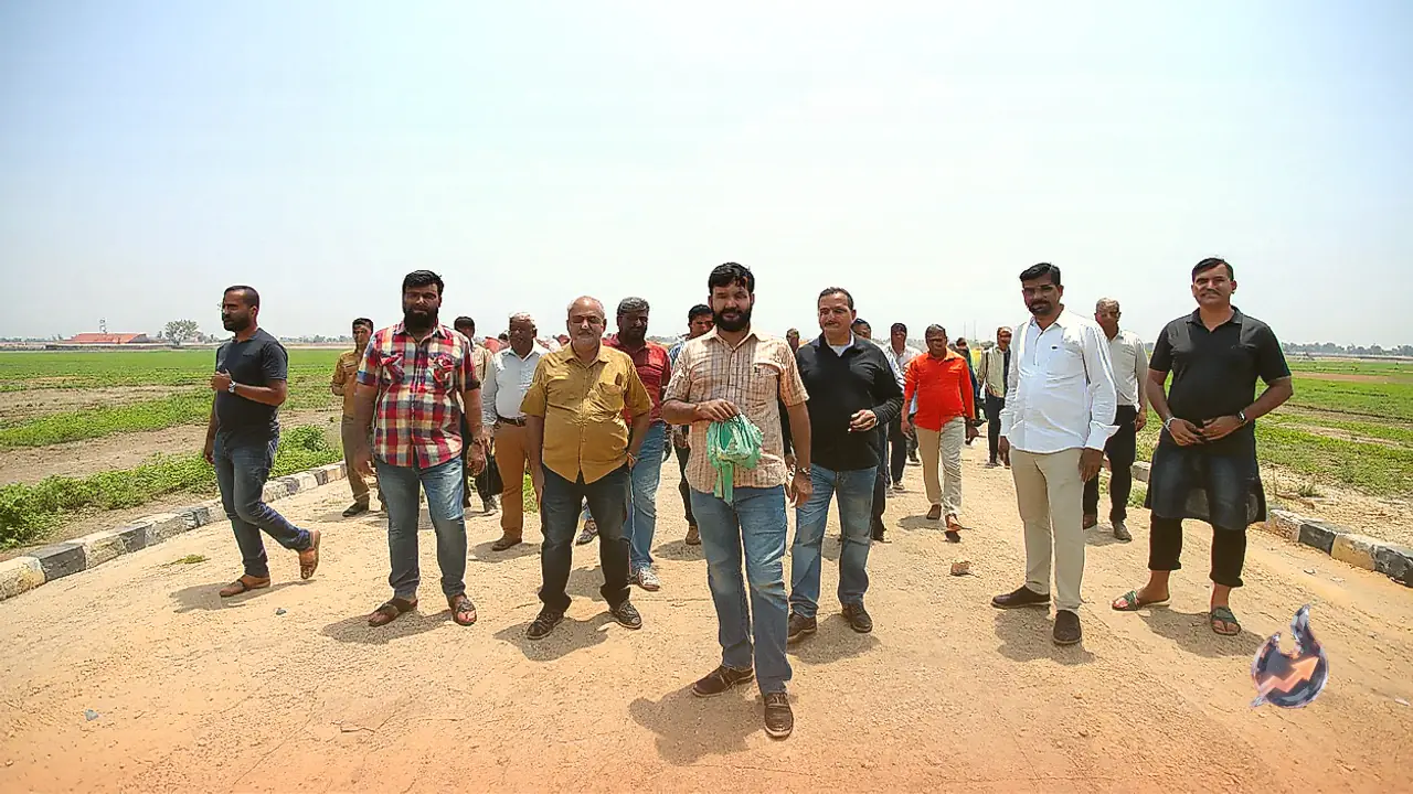 Questions Raised Over Free 20 Crore Land Gift to Yusuf Pathan in Vadodara