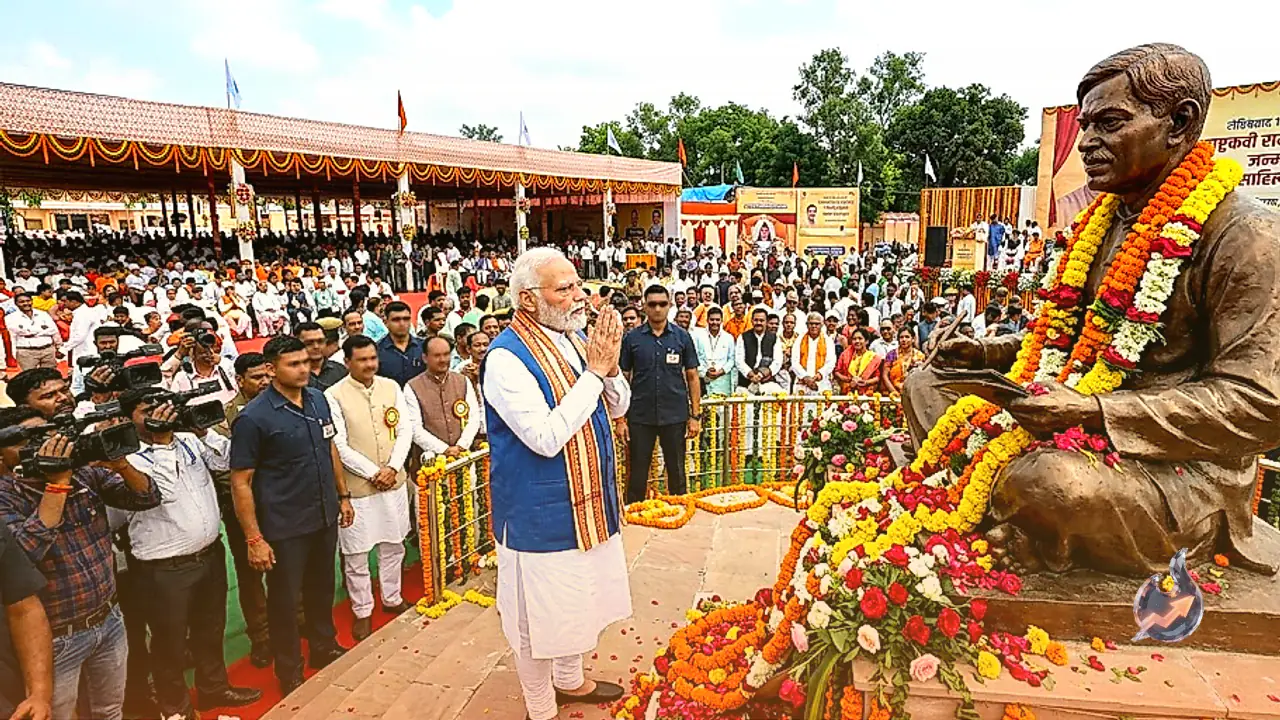 Prime Minister Narendra Modi Pays Tribute to Rashtrakavi Ramdhari Singh Dinkar on Birth Anniversary as Simariya Hosts Two-Day Conclave