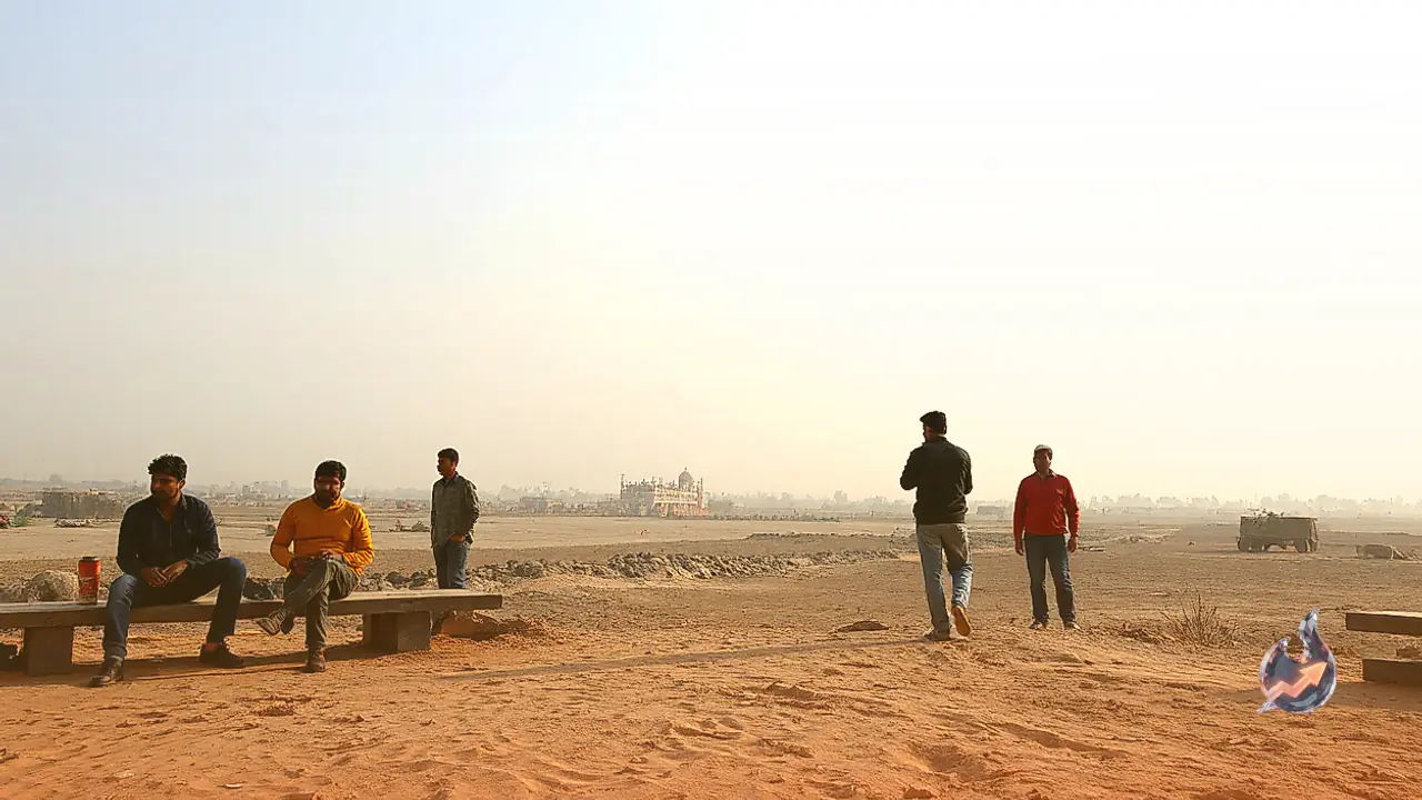 रोहित शेट्टी ने बिग बॉस 20 के वीकेंड का वार में लगाई क्लास, स्काउट और लव गिल की हरकतों पर भड़के निर्देशक