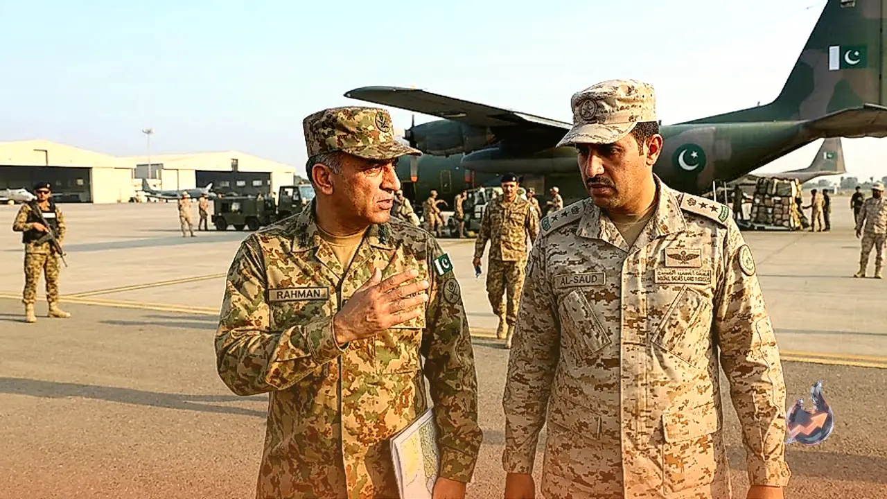 Why Pakistan Faces Strategic Trap Over Saudi Makkah Defense Accord
