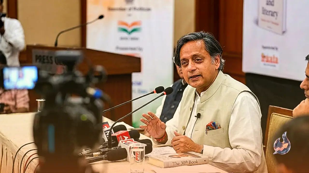 शशि थरूर ने अपनी 30वीं किताब का किया ऐलान, राजनीतिक विचार पर की बात