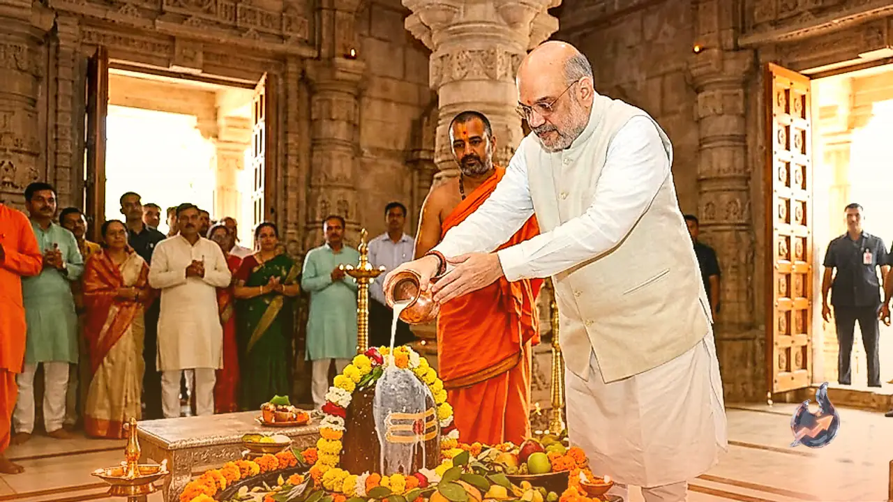 श्रावण मास के पावन अवसर पर केंद्रीय गृह मंत्री अमित शाह ने देशवासियों को दी शुभकामनाएं