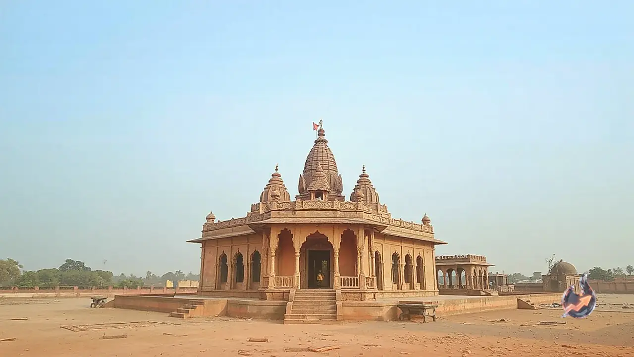 मिर्जापुर का ऐतिहासिक शिव मंदिर, जिसे औरंगजेब भी नहीं सका था नष्ट