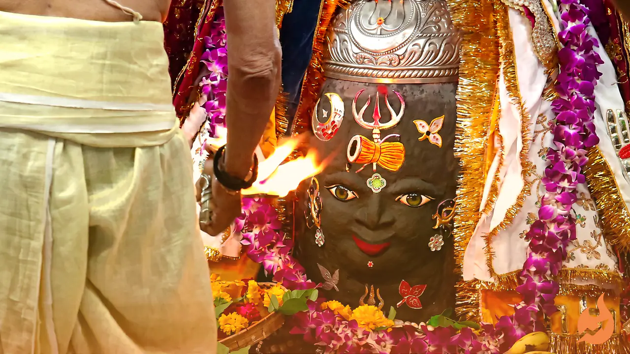 उज्जैन महाकाल में भस्म आरती के दिव्य दर्शन, अब त्रिनेत्र प्रोजेक्ट और AI कैमरों से लैस हुआ मंदिर