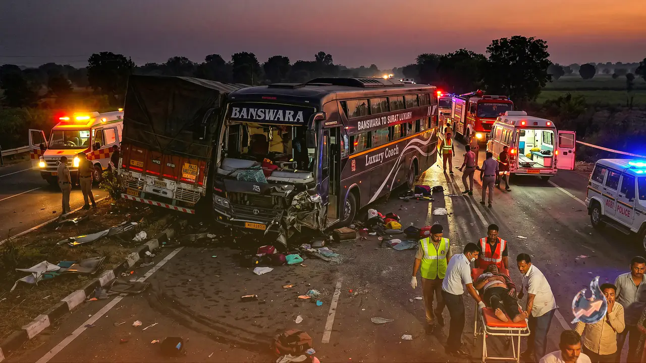 Five Killed and Over Eight Injured as Sleeping Passengers' Luxury Bus Slams Into Truck Near Vadodara