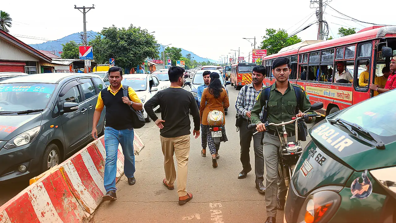 उत्तराखंड में सप्ताहांत पर यातायात पाबंदियां लागू, सरोवर नगरी और नीम करोली आश्रम मार्ग पर बदले गए रास्ते