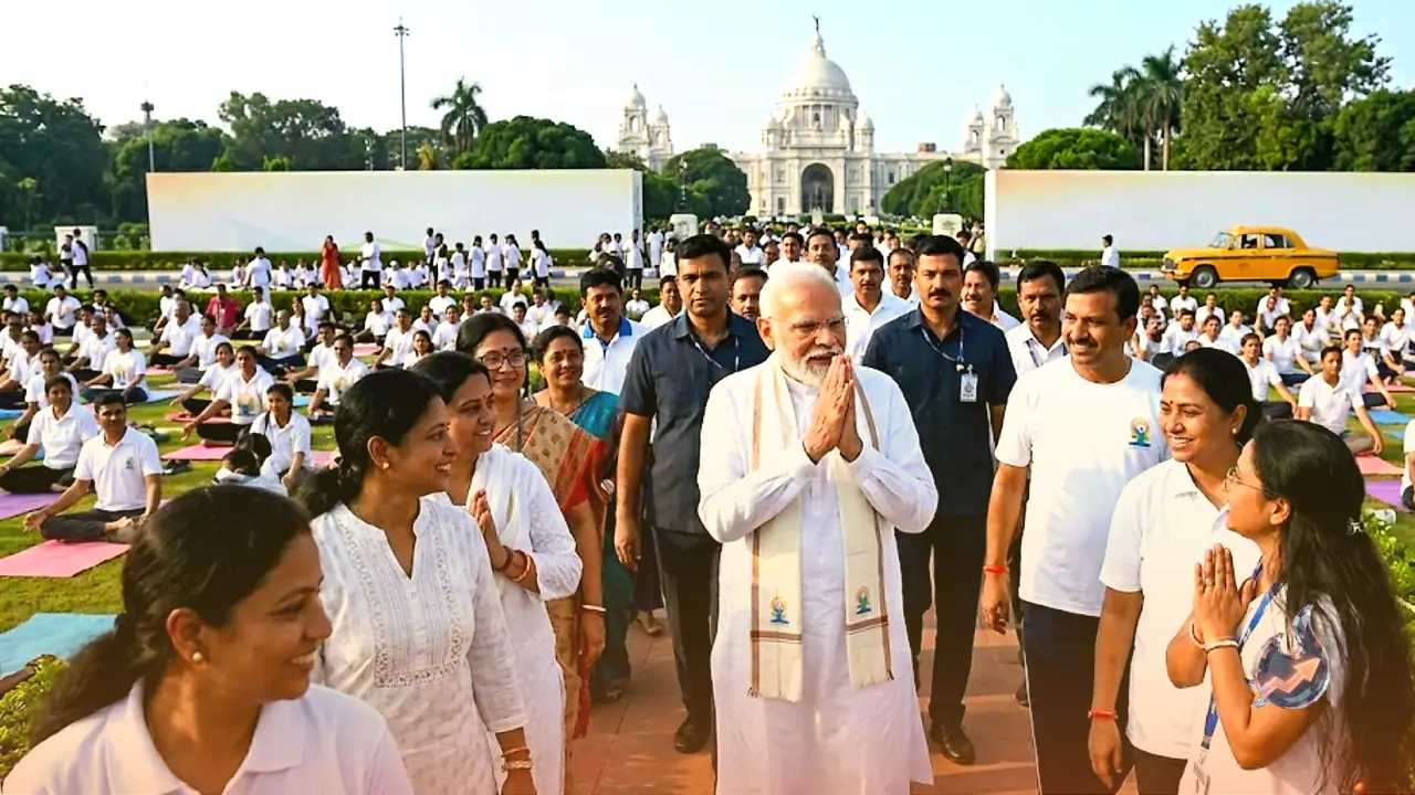 Modi Thanks Kolkata for Hosting International Yoga Day, Posts Message on X